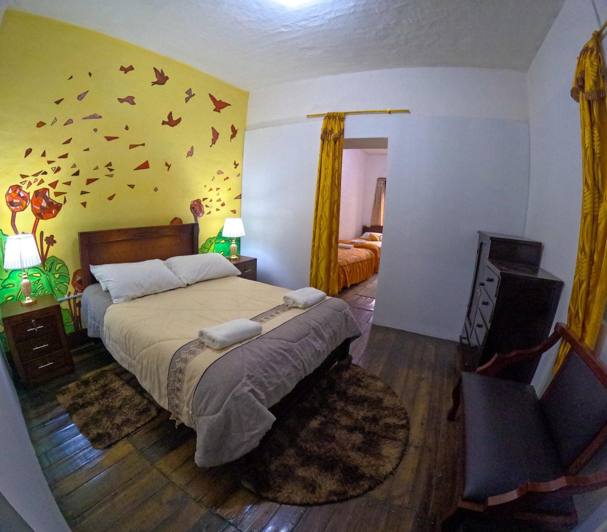 Colonial House Inn Кіто Екстер'єр фото